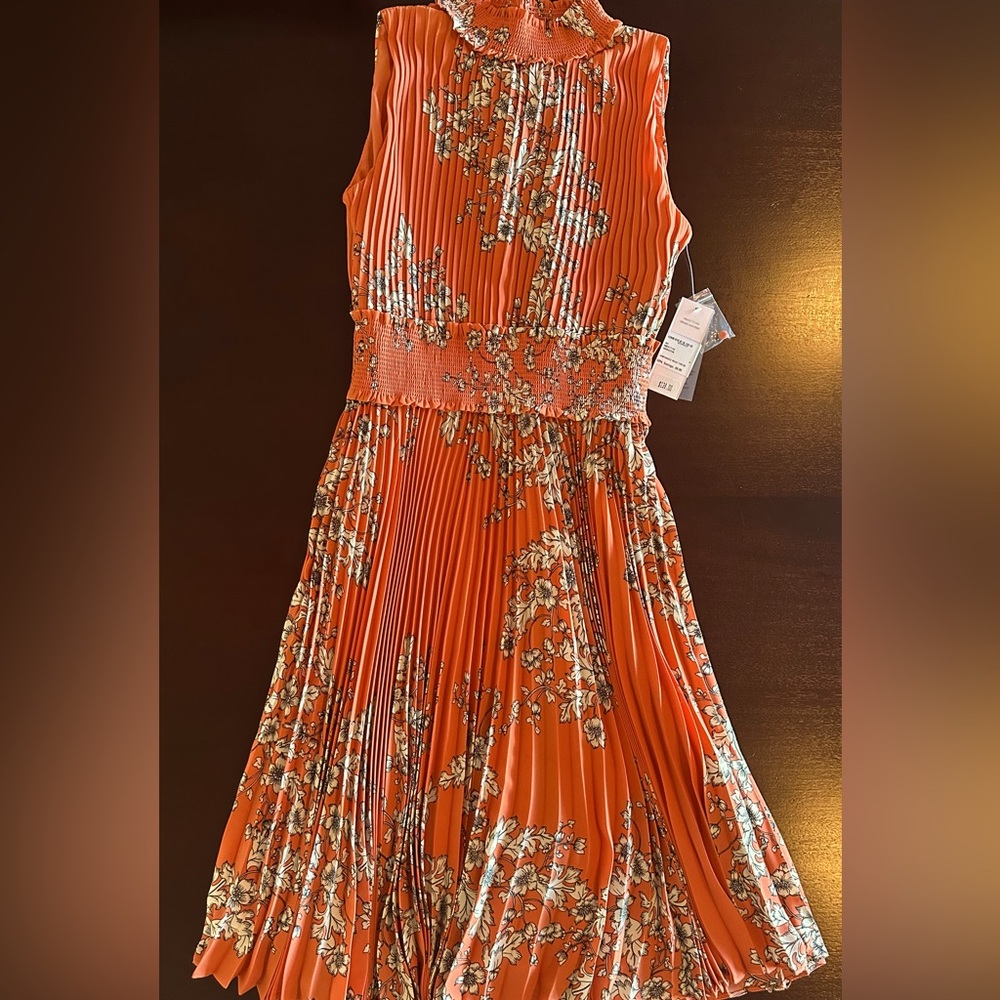 Nanette Lepore pleated dress - Size 6